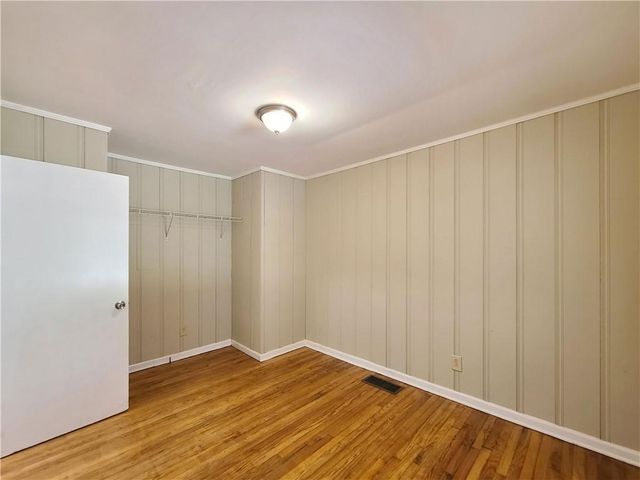 3225 Forrest Hills Drive, Hapeville, GA 30354