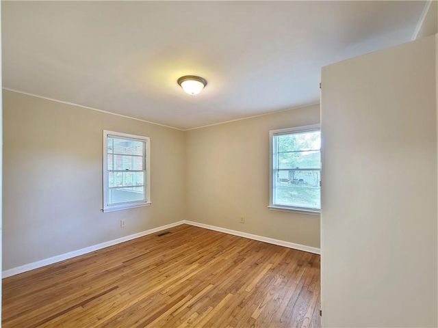 3225 Forrest Hills Drive, Hapeville, GA 30354