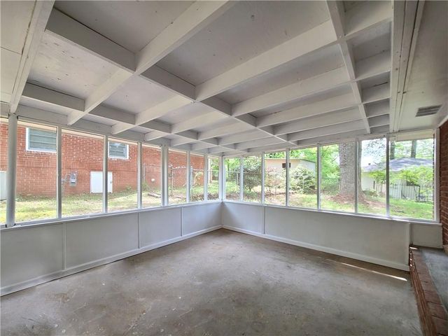 3225 Forrest Hills Drive, Hapeville, GA 30354