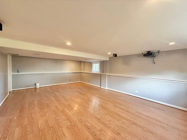 3 Catalpa Court, Woodridge, IL 60517