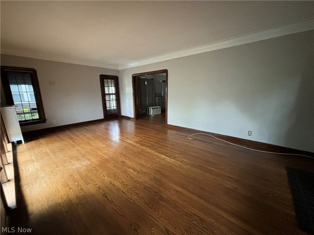 3113 Ludlow Road, Shaker Heights, OH 44120