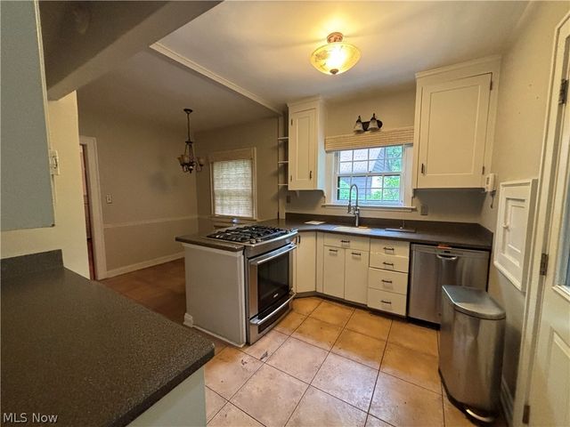 3113 Ludlow Road, Shaker Heights, OH 44120