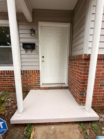 621 9TH AVENUE, Birmingham, AL 35205