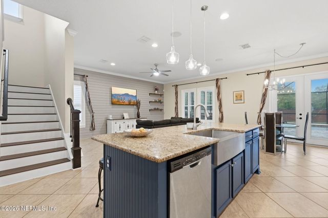 1629 FENTON Avenue, St. Johns, FL 32259