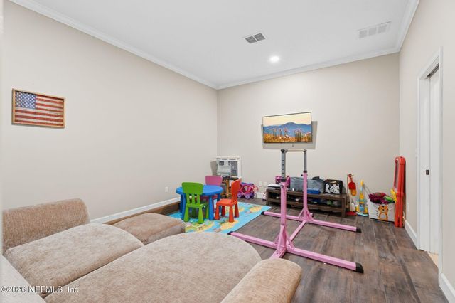 1629 FENTON Avenue, St. Johns, FL 32259