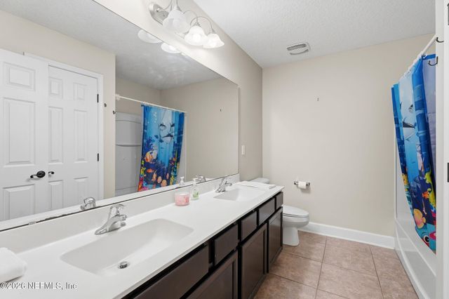 1629 FENTON Avenue, St. Johns, FL 32259