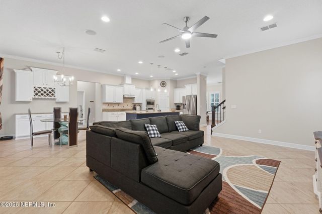1629 FENTON Avenue, St. Johns, FL 32259