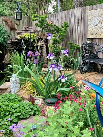 9705 Ash Creek Drive, Dallas, TX 75228