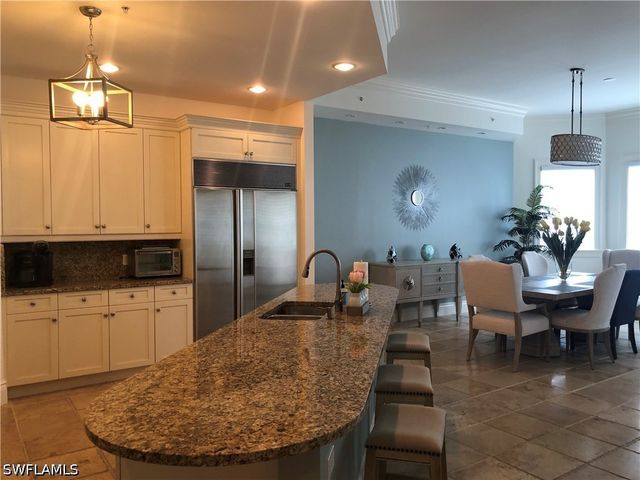 1400 Gulf Shore BLVD N 310, Naples, FL 34102