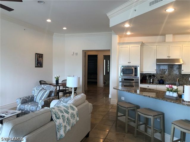 1400 Gulf Shore BLVD N 310, Naples, FL 34102