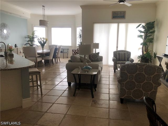 1400 Gulf Shore BLVD N 310, Naples, FL 34102