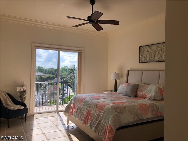 1400 Gulf Shore BLVD N 310, Naples, FL 34102
