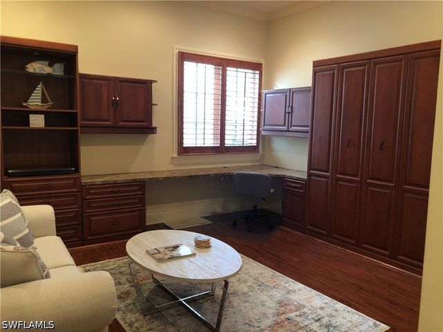1400 Gulf Shore BLVD N 310, Naples, FL 34102