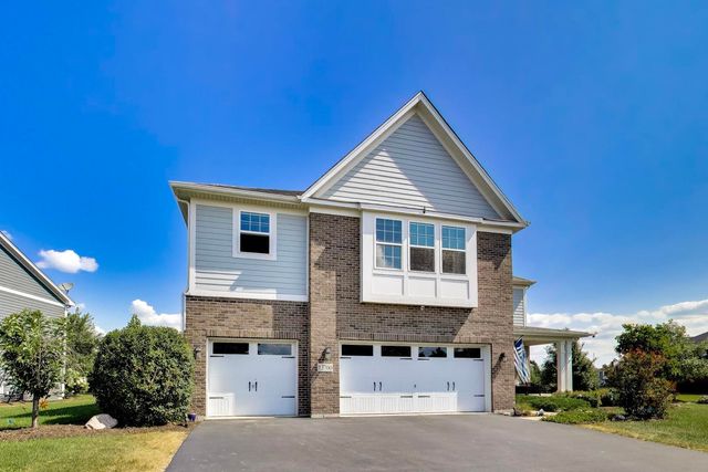 13700 Buchanan Drive, Lemont, IL 60439