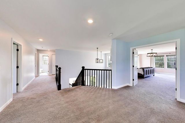 13700 Buchanan Drive, Lemont, IL 60439