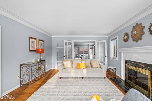 552 Middlesex Road, Grosse Pointe Park, MI 48230