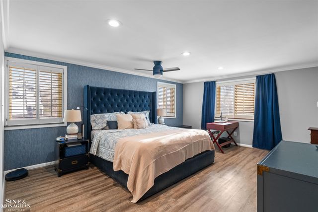 552 Middlesex Road, Grosse Pointe Park, MI 48230