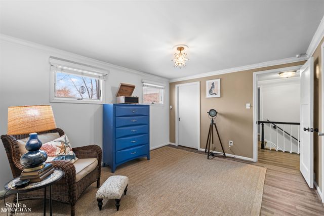 552 Middlesex Road, Grosse Pointe Park, MI 48230