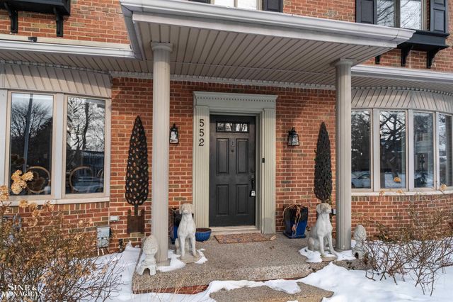 552 Middlesex Road, Grosse Pointe Park, MI 48230