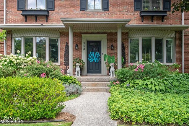552 Middlesex Road, Grosse Pointe Park, MI 48230
