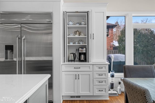 552 Middlesex Road, Grosse Pointe Park, MI 48230