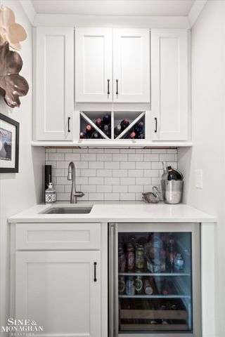 552 Middlesex Road, Grosse Pointe Park, MI 48230