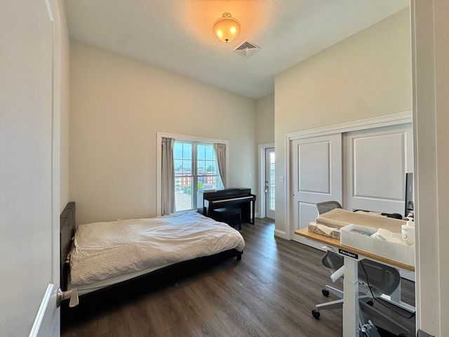 320 Middlesex Ave D405, Medford, MA 02155