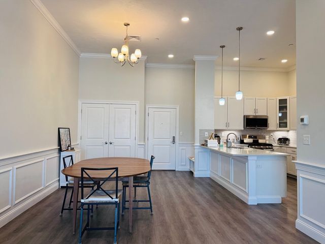 320 Middlesex Ave D405, Medford, MA 02155