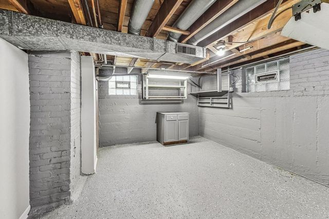 14220 S Wabash Avenue, Riverdale, IL 60827