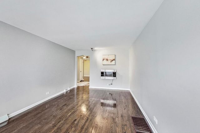 14220 S Wabash Avenue, Riverdale, IL 60827