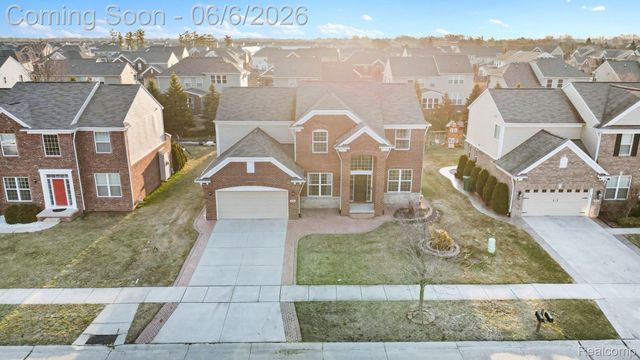 49184 Gracechurch Road, Macomb Township, MI 48044
