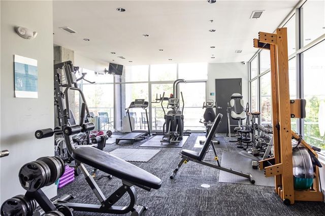 130 Arizona Avenue NE 204, Atlanta, GA 30307