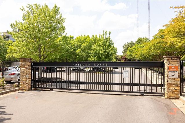 130 Arizona Avenue NE 204, Atlanta, GA 30307