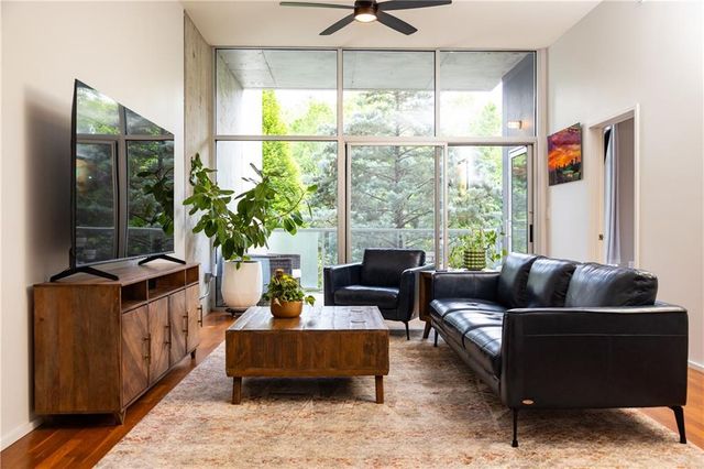 130 Arizona Avenue NE 204, Atlanta, GA 30307