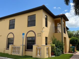 4921 SW 16th PL 202, Cape Coral, FL 33914