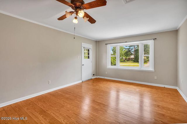 809 Pine Valley Drive, Wilmington, NC 28409