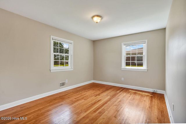 809 Pine Valley Drive, Wilmington, NC 28409
