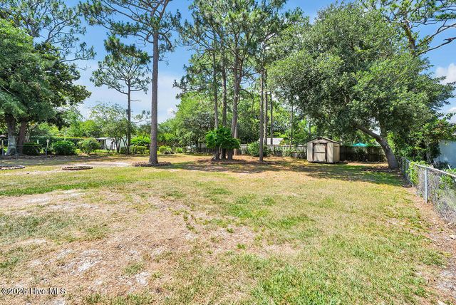 809 Pine Valley Drive, Wilmington, NC 28409