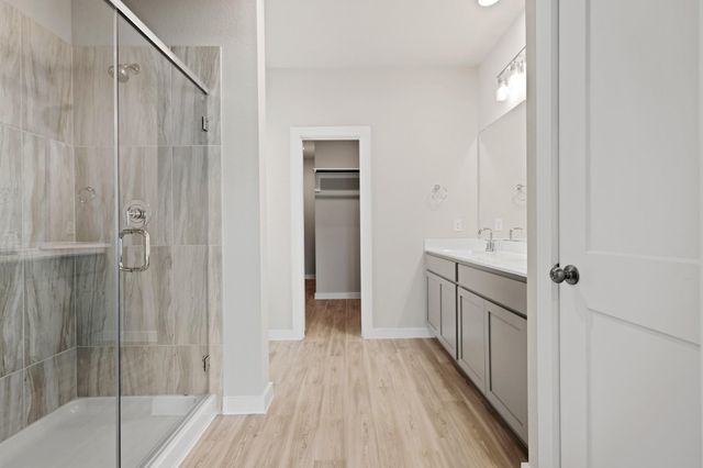 21667 Wave Hollow Drive, Cypress, TX 77433