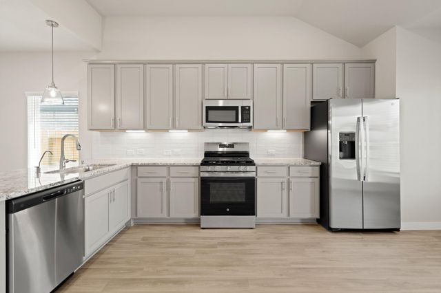 21667 Wave Hollow Drive, Cypress, TX 77433