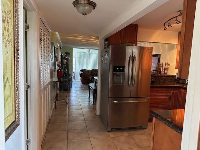 9350 Sunrise Lakes Boulevard 101, Sunrise, FL 33322