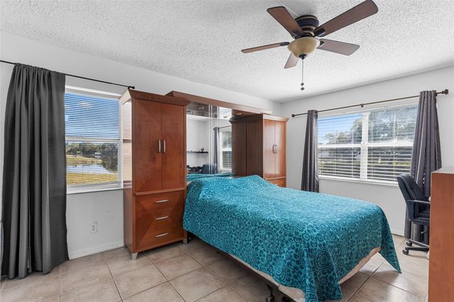 9350 Sunrise Lakes Boulevard 101, Sunrise, FL 33322