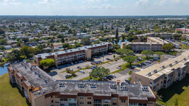 9350 Sunrise Lakes Boulevard 101, Sunrise, FL 33322