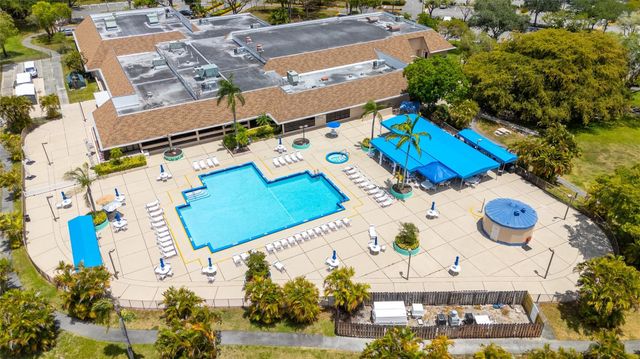 9350 Sunrise Lakes Boulevard 101, Sunrise, FL 33322