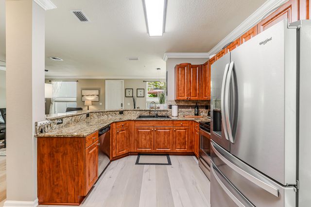 4651 Mimosa Terrace 1204, Coconut Creek, FL 33073