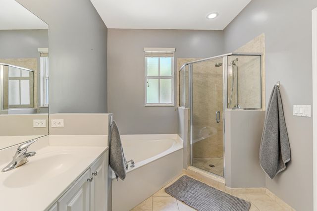 4651 Mimosa Terrace 1204, Coconut Creek, FL 33073