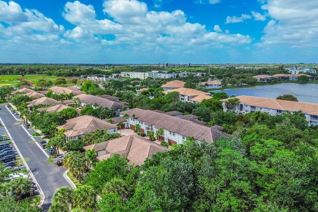 4651 Mimosa Terrace 1204, Coconut Creek, FL 33073