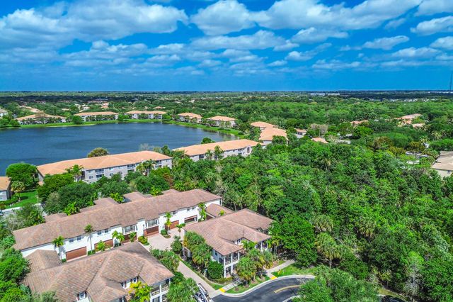 4651 Mimosa Terrace 1204, Coconut Creek, FL 33073