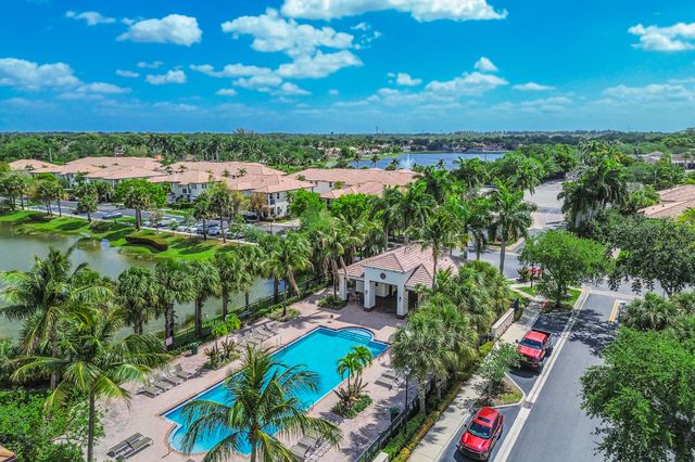 4651 Mimosa Terrace 1204, Coconut Creek, FL 33073