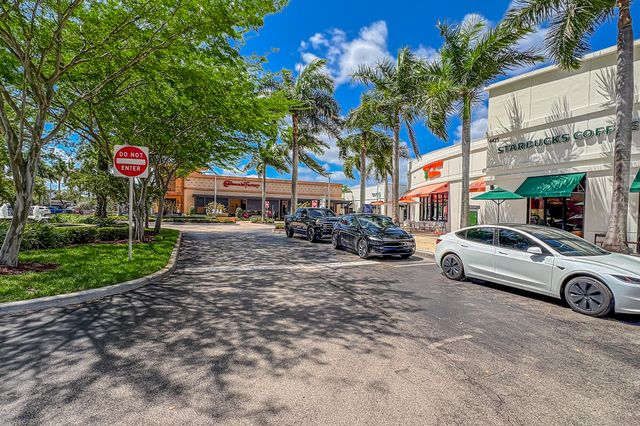 4651 Mimosa Terrace 1204, Coconut Creek, FL 33073